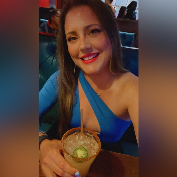 🚨 Welcome to BellaNoirFrost 🚨 - Picture 12 of 14